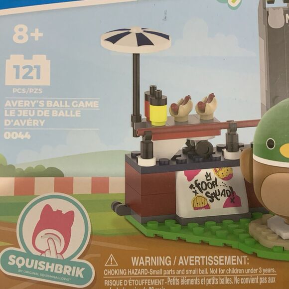 BLDR Original Squishmallows Squishbrik Avery's Ball Game 121 Pc New in Box - Picture 4 of 11